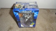 FANTASTIC FOUR  4 Rise of the Silver Surfer Figure Figurine & Digital Comics DVD