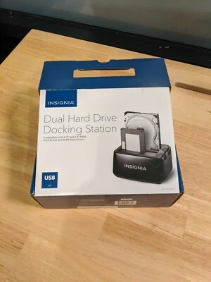 Estación de acoplamiento de doble disco duro Insignia. Excelente Estado  Foto 1 de 3