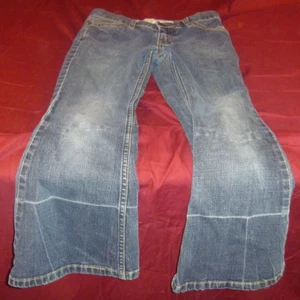 LEVIS STRAUSS STRETCH LOWRISE FLARE WESTERN BELL BOTTOM BLUE JEAN PANTS GIRLS 8 - Picture 1 of 12