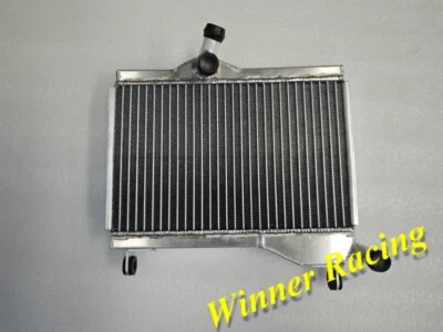 Radiador de aluminio Fit YAMAHA RZ350L/N/NC/NC2 84-85; RD250YPVS; RD350YPVS Foto 1 de 4