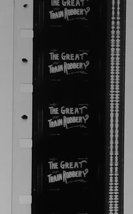 16mm Film – The Great Train Robbery 1903 READ! - Picture 1 of 5