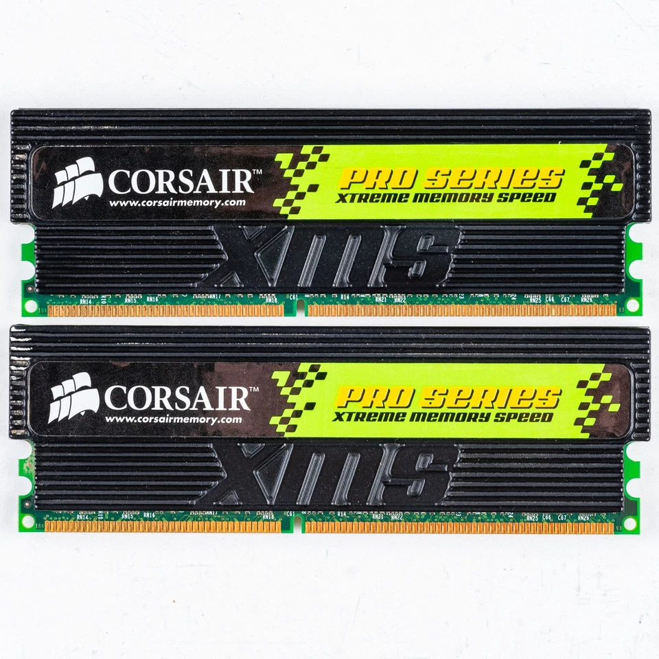Corsair XMS LED 1GB DDR 400 CMX512-3200C2PRO Activity Lights Retro Gaming Memory - Image 1 of 4