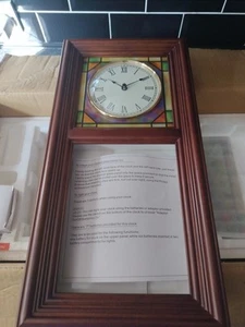 Danbury Mint Holz 4 Jahreszeiten Uhr Rotkehlchen Glasplatten leuchten. Neu in Box. - Bild 1 von 17
