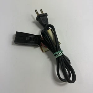Ricambio Elettrodomestico Cavo Alimentazione Elettrica 5A-250V / 10A-125V Spina 2 Fori - Foto 1 di 5