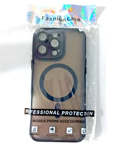 Coque mode en plastique noir pour Apple iPhone 16 Pro Max Smoke MagSafe - Photo 1 sur 2