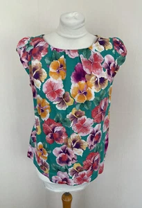FAB Wallis Green Multicoloured Floral Cotton Button Back Top Size 12 VGC Holiday - Picture 1 of 8