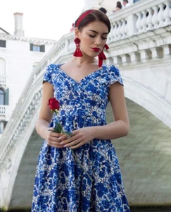 Lindy Bop Floral Dress Blue & White Vintage Cotton 50s Swing Dress BNWT Size 14 - Picture 1 of 5