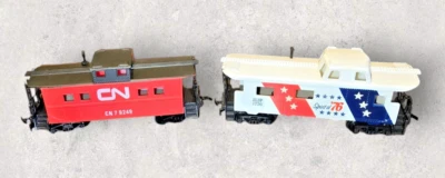 HO Lot 2 Cabooses Life Like Canadian National Tyco Spirit of 76 - Image 1 of 4