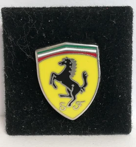 Ferrari Glossy Lapel Pin - Picture 1 of 10