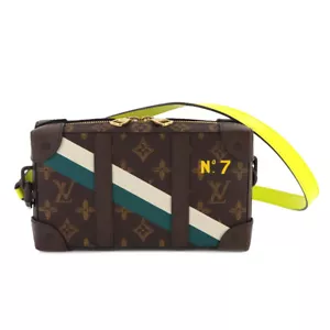 Borsa a tracolla LOUIS VUITTON Monogram Soft Trunk Portafoglio M81246 90238906 - Foto 1 di 10