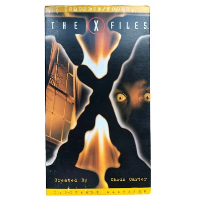The X-Files - Squeeze/Tooms (VHS, 1996) Plus: Collectible Card - Free Shipping! - Image 1 of 4