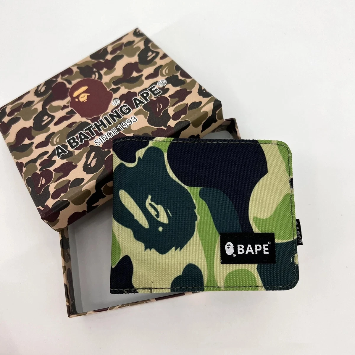 A BATHING APE 青色迷彩 二つ折り財布 A BATHING APE 青色迷彩 二つ折り財布 2025年最新】A BATHING APE