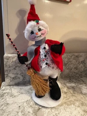Muñeca Annalee Muñeco de Nieve Navidad Copo de Nieve Plateado con Escoba Lindo Papá Noel Foto 1 de 3