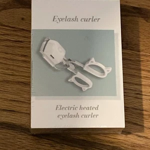 rechargeable heated eyelash curler - Picture 1 of 4