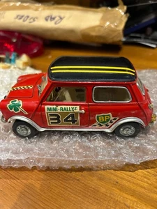 guisval diecast mini cooper 1/23 rally - Picture 1 of 7