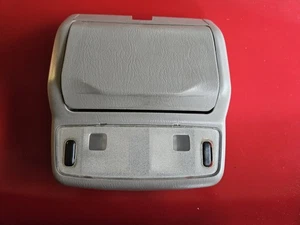🔥 1999-2002 Toyota 4Runner Genuine OEM Overhead Console Map Dome Light GRAY - Bild 1 von 5