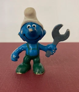 Vintage Peyo / Schleich 1970 ☆ Smurfs ☆ Mechanic in Overalls / Wrench Figure - Imagen 1 de 3