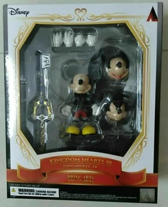 Figura Oficial Square Enix Kingdom Hearts III: Mickey Mouse King Bring Arts - Imagen 1 de 2