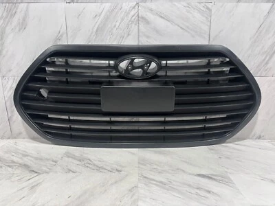 2013-2017 HYUNDAI VELOSTER CONJUNTO DE GRADE FABRICANTE DE EQUIPAMENTO ORIGINAL GRADE CENTRAL FRONTAL 86561-2V510 - Imagem 1 de 4