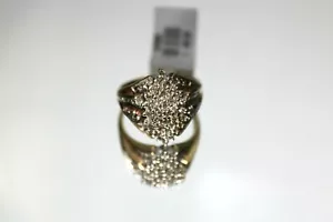 1/2 CT. T.W. Diamond 10K Yellow Gold Cocktail Cluster Ring, Size: 7 () - Picture 1 of 9