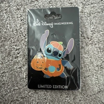 Disney Pin WDI Halloween 2021 Stitch LE 250 Lilo & Stitch Pumpkin Trick or Treat - Image 1 of 2