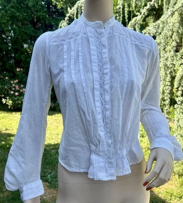 ANTIGUA BLUSA EDUARDIANA DE ALGODÓN BLANCO CON BORDADO CALADO Foto 1 de 4