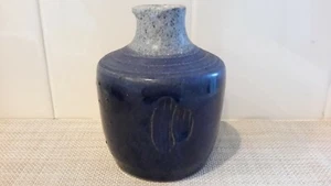 Handmade 2003 Studio Art Pottery Cobalt Blue Palms Pattern Vase SIGNED Pre-owne - Picture 1 of 12
