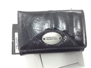 Women's Wallet Kenneth Cole - Black Leather. $48 MSRP - Picture 1 of 3