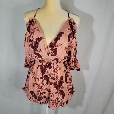 Mameluco TopShop Rosa Floral Hombro Abierto Foto 1 de 4