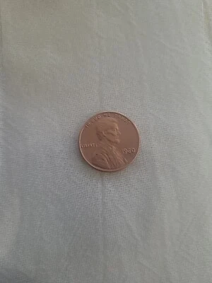 1980 Lincoln Penny No Mint Mark Rare Coin - Image 1 of 4