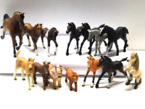 Schleich 14x Caballos Yegua Semental Caballo Potro Set Nº 33 - Imagen 1 de 9