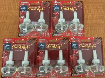 Glade PlugIns 10 Scented Oil Refill Autumn Spiced Apple Limited Edition Cinnamon - Image 1 of 3