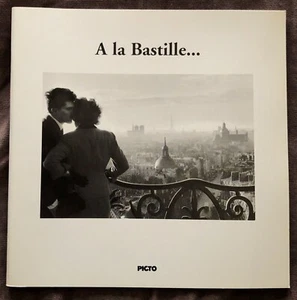 A LA BASTILLE... rare plaquette Picto 1988 en excellent état - Picture 1 of 6