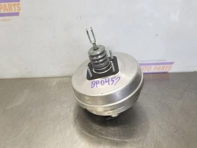 Potenciador de freno eléctrico Nissan Pathfinder SV 22 2022 3,5 L Foto 1 de 4