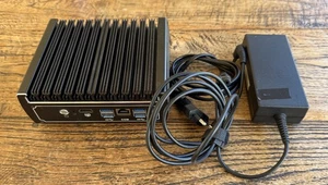 Lüfterlose Firewall mit 6x Intel 1Gbit LAN, Intel Celeron, 32GB RAM, 256GB SSD - Bild 1 von 13