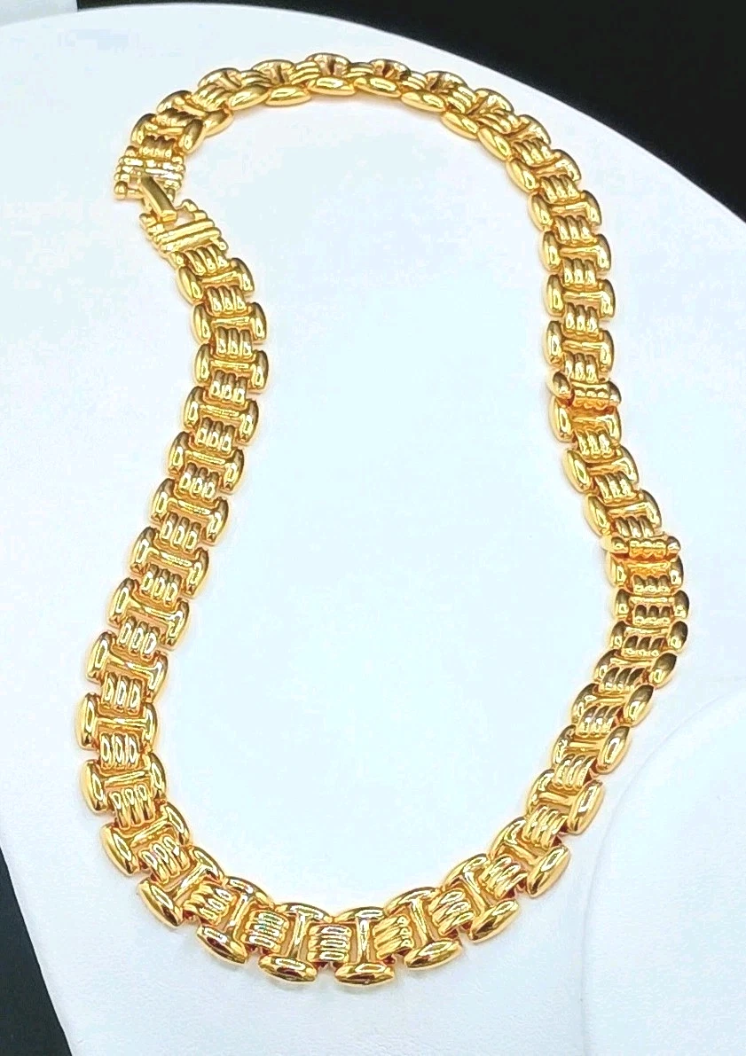 Napier Fashion Signed Vintage & Antique Necklaces & Pendants for