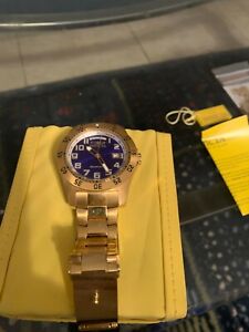 watch. Invicta New Stainless Steel Case New in box. Invicta 5762 Gold dive