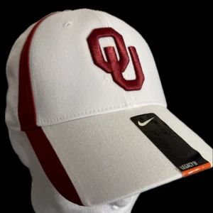Oklahoma Sooners Nike White Legacy Adjustable Hat NWT - Picture 1 of 3