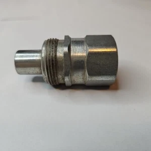 Enerpac AH604 3295 Spee-D-Kupplung Stecker halboffene Box - Bild 1 von 3