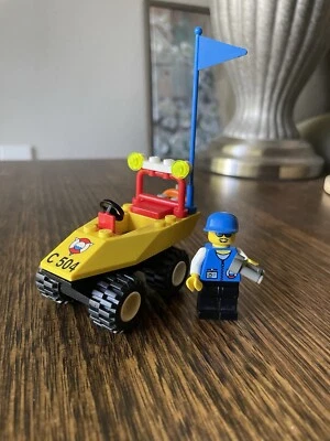 1999 LEGO Town: Beach Buggy (6437) COMPLETE w Minifigure No Box No Manual - Image 1 of 4