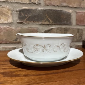 De colección Noritake Japón Duetto GRAVY BARCO CON PLACA BASE USADO EN EXCELENTE ESTADO - Imagen 1 de 6