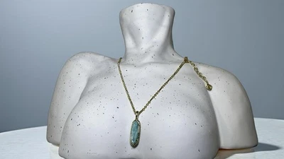 Collar Colgante Kendra Scott Verde Azulado Amazonita Oro 14K Sobre Latón Foto 1 de 4