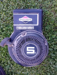 Briggs und Stratton 5 PS Rückstoßstarter - Bild 1 von 3