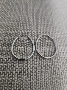 10k White Gold Medium Size Hoop Earrings - Picture 1 of 5
