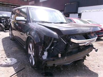 Used Infotainment Display fits: 2011 Ford Flex front w/navigation Grade A - Image 1 of 4