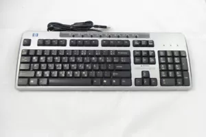 Compaq KU-0133 104-Key USB Keyboard US Layout - Black/Silver - VGC (434822-001) - Picture 1 of 2