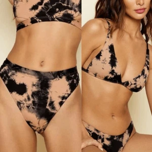 NWT- Dippin Daisys- Bikini Playa Top & High Waisted Cheeky Bottoms Tie-dye, M - Picture 1 of 16