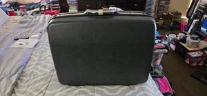 Vintage Samsonite Suit Case 25"x19"x 9" Luggage - Picture 1 of 6