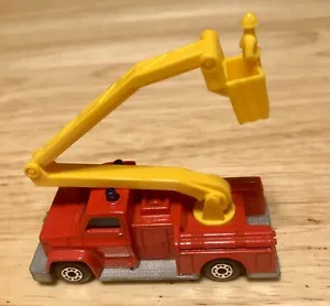 1977  MATCHBOX SUPERFAST No.13 SNORKEL FIRE ENGINE MADE IN ENGLAND 1977 LESNEY - Picture 1 of 8