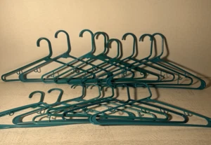 Lot of 15 Turquoise/Teal Plastic Tubular Clothes Hangers Hooks - Standard Size - Picture 1 of 7